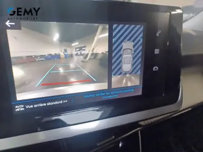 Photo 14 Peugeot 2008  PureTech 100 S&S BVM6