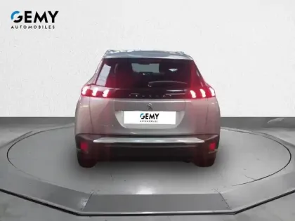 Photo 4 Peugeot 2008  PureTech 100 S&S BVM6