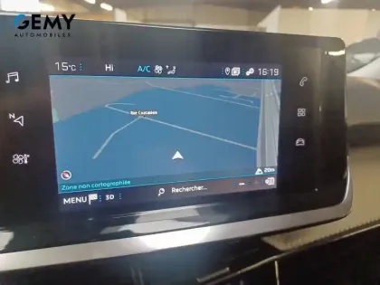 Photo 12 Peugeot 2008  PureTech 100 S&S BVM6