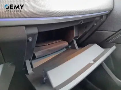 Photo 19 Renault Arkana  E-Tech hybride 145 - 22