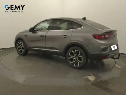 Photo 27 Renault Arkana  E-Tech hybride 145 - 22