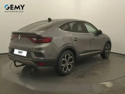Photo 38 Renault Arkana  E-Tech hybride 145 - 22