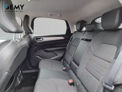 Photo 9 Renault Arkana  E-Tech hybride 145 - 22