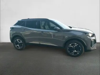 Photo 3 Peugeot 2008  PureTech 130 S&S EAT8