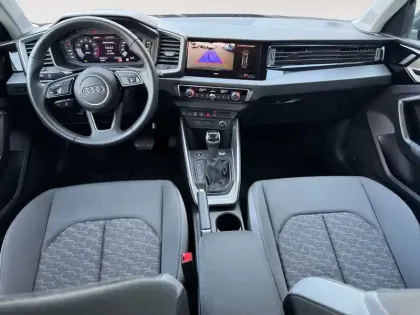 Photo 14 Audi A1  Sportback 30 TFSI 110 ch S tronic 7