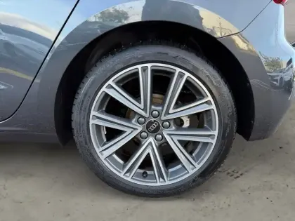 Photo 8 Audi A1  Sportback 30 TFSI 110 ch S tronic 7