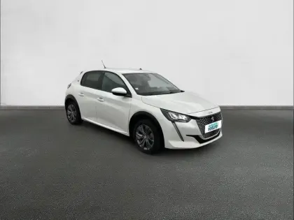 Photo 32 Peugeot 208  Electrique 50 kWh 136ch