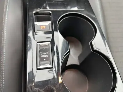 Photo 59 Peugeot 208  Electrique 50 kWh 136ch