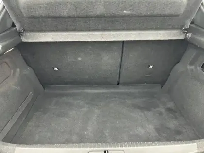 Photo 35 Peugeot 208  Electrique 50 kWh 136ch