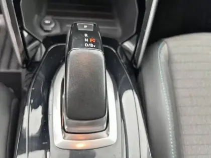 Photo 43 Peugeot 208  Electrique 50 kWh 136ch