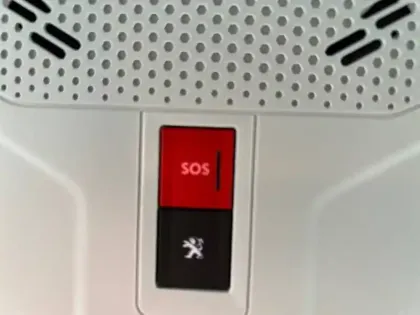 Photo 26 Peugeot 208  Electrique 50 kWh 136ch