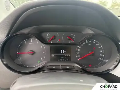 Photo 16 Opel Crossland X  1.2 Turbo 110 ch