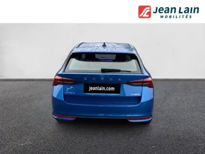 Photo 5 Skoda Octavia  Combi 1.5 TSI Hybrid 150 ch ACT DSG7