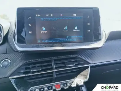 Photo 12 Peugeot 2008  BlueHDi 130 S&S EAT8