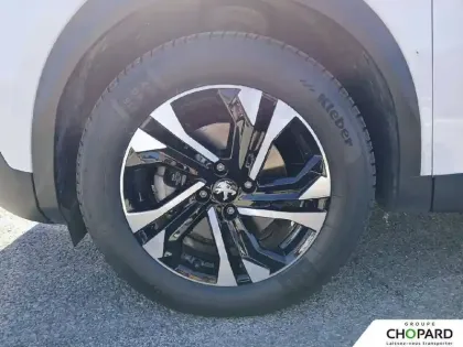 Photo 11 Peugeot 2008  BlueHDi 130 S&S EAT8