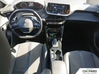 Photo 14 Peugeot 2008  BlueHDi 130 S&S EAT8