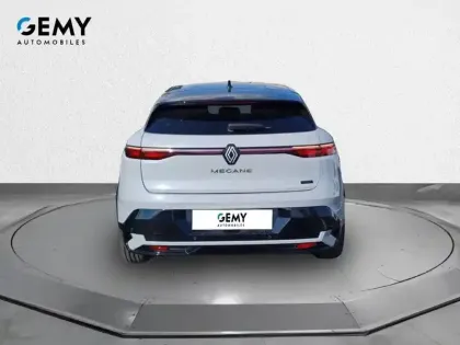 Photo 4 Renault Megane  E-Tech 220 ch autonomie confort AC22