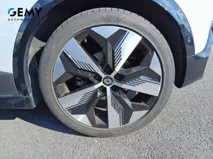 Photo 7 Renault Megane  E-Tech 220 ch autonomie confort AC22