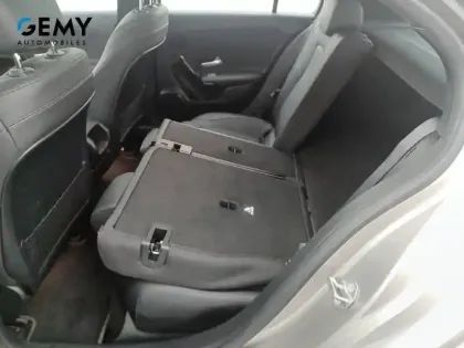 Photo 11 Mercedes Classe A  200 7G-DCT