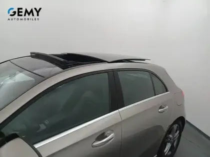 Photo 26 Mercedes Classe A  200 7G-DCT