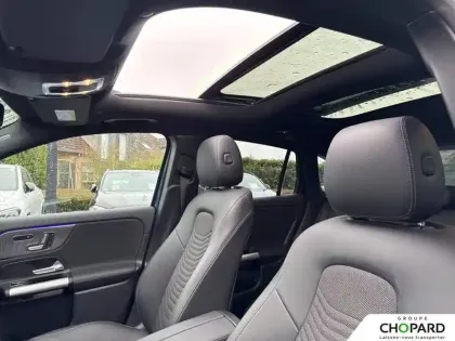 Photo 21 Mercedes GLA  250 e 8G-DCT