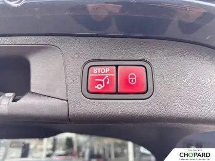 Photo 23 Mercedes GLA  250 e 8G-DCT