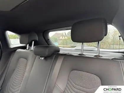 Photo 18 Mercedes GLA  250 e 8G-DCT