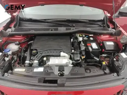 Photo 3 Peugeot 2008  PureTech 100 S&S BVM6