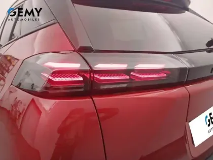 Photo 10 Peugeot 2008  PureTech 100 S&S BVM6