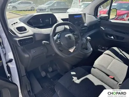 Photo 21 Peugeot Partner  FOURGON M DIESEL 130 CH MANUELLE