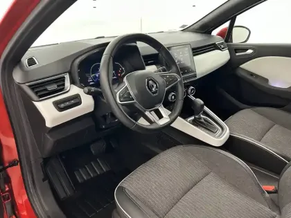 Photo 19 Renault Clio  E-Tech 140 - 21N