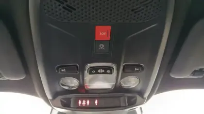 Photo 20 Peugeot 2008  Electrique 54 kWh 156 ch