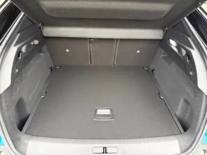 Photo 5 Peugeot 3008  Hybrid 145 e-DCS6