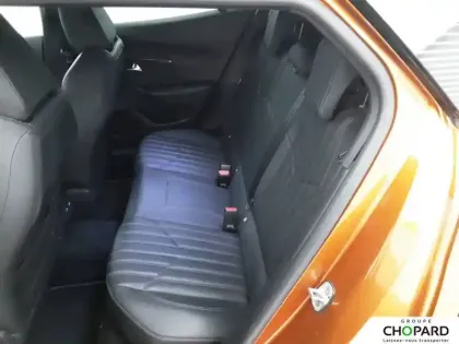 Photo 10 Peugeot 2008  PureTech 155 S&S EAT8