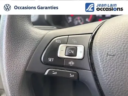 Photo 36 Volkswagen Crafter  VAN 35 L4H3 2.0 TDI 140 CH BVA