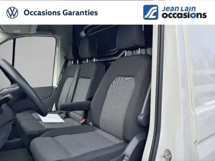 Photo 44 Volkswagen Crafter  VAN 35 L4H3 2.0 TDI 140 CH BVA