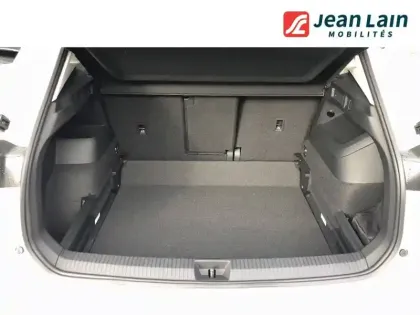 Photo 9 Volkswagen Tiguan  1.5 eTSI 150ch DSG7