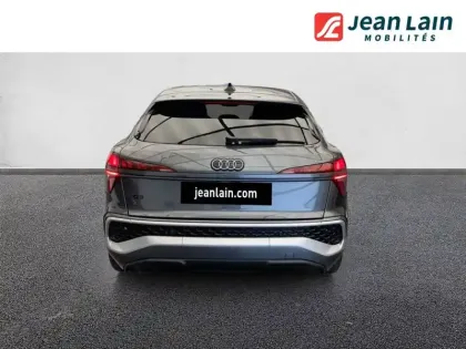Photo 17 Audi Q3  e-hybrid 272 ch S tronic 6
