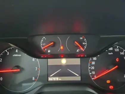 Photo 5 Opel Corsa  1.2 Turbo 100 ch BVM6