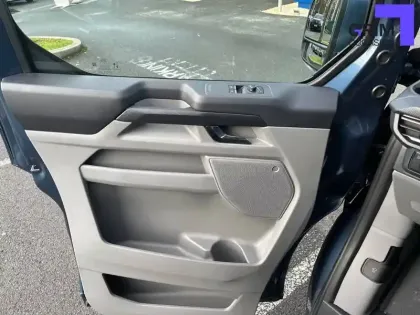 Photo 53 Ford Transit  CUSTOM MULTICAB 320 L1 2.5 DURATEC 232 CH PHEV CVT