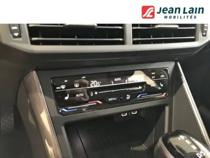 Photo 13 Volkswagen Polo  1.0 TSI 95 S&S DSG7