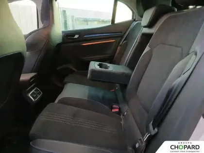 Photo 10 Renault Megane Mégane IV Berline TCe 160 FAP