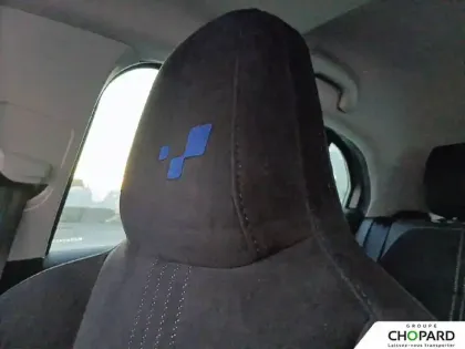 Photo 17 Renault Megane Mégane IV Berline TCe 160 FAP