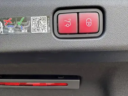 Photo 20 Mercedes Classe E  53 Hybrid AMG Speedshift TCT 9G AMG 4Matic+