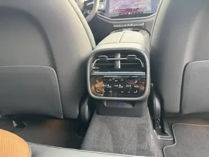 Photo 19 Mercedes Classe E  53 Hybrid AMG Speedshift TCT 9G AMG 4Matic+