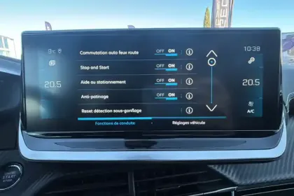 Photo 17 Peugeot 208  PureTech 100 S&S EAT8