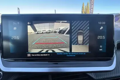 Photo 21 Peugeot 208  PureTech 100 S&S EAT8