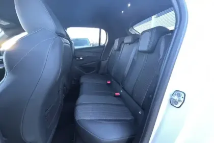 Photo 9 Peugeot 208  PureTech 100 S&S EAT8