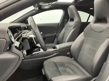 Photo 14 Mercedes CLA  Coupé 220 d 8G-DCT