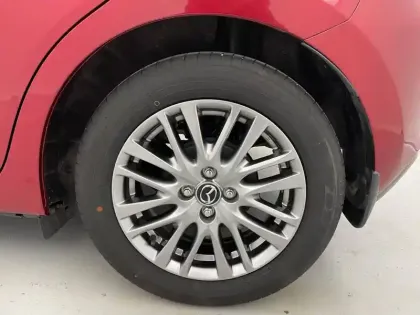 Photo 15 Mazda Mazda2  1.5L e-SKYACTIV G M Hybrid 90ch